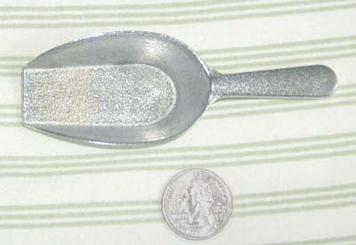 small scoops for candy buffet