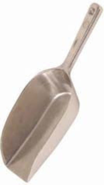 16 oz. aluminum scoop, flat bottom.